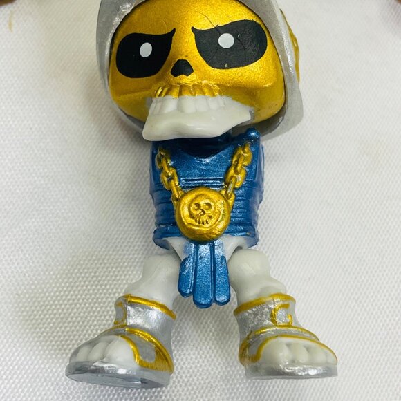 3 Treasure x Pirate Toys Missing limbs collectable - Picture 3 of 11